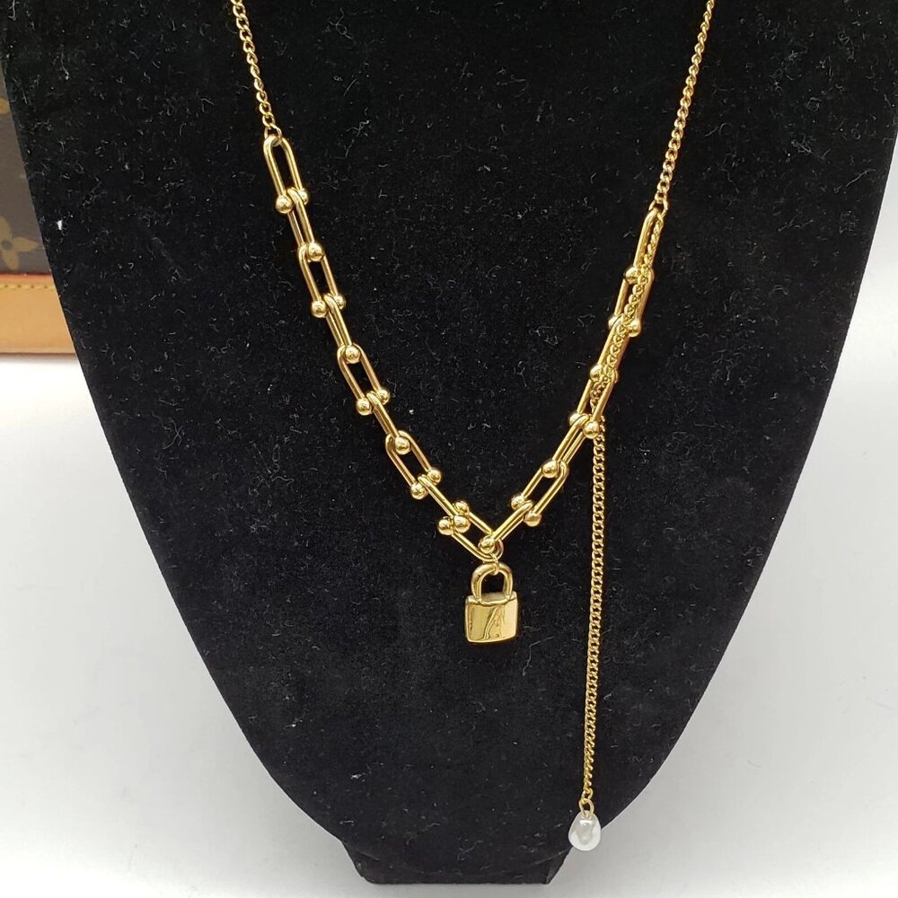 Authentic Louis Vuitton Lock & Key w/ Unbranded Gold Plated Gold Chain Necklace - Picture 5 of 10